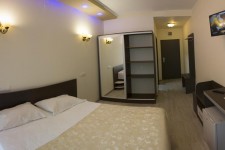 HOTEL HOLIDAY MARIA HOTEL HOLIDAY MARIA