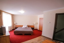 Hotel Trandafirul Galben