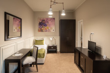 RESIDENCE HIRSCHER RESIDENCE HIRSCHER