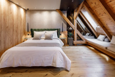 Schuster Boarding House