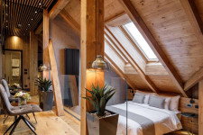 Schuster Boarding House