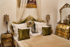 Conacul Coroanei Luxury Boutique Hotel