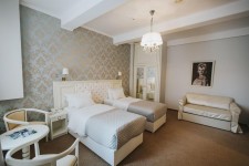 HOTEL CHERIE BOUTIQUE