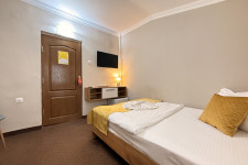 VILA CENTRAL CONSTANTA