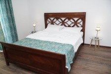 Riviera 990 Riviera 990