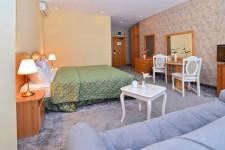 Hotel Queen Vera Mamaia Hotel Queen Vera Mamaia