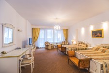 Hotel Aurelius Imparatul Romanilor Hotel Aurelius Imparatul Romanilor