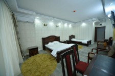 EDY'S ROYAL HOTEL EDY'S ROYAL HOTEL