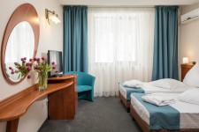 HOTEL ROZMARIN HOTEL ROZMARIN