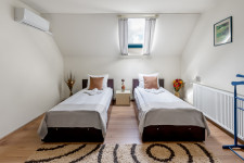 Pensiunea Hermitage by elenis