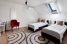 Pensiunea Hermitage by elenis