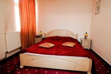 PENSIUNEA LA CUPOLA PENSIUNEA LA CUPOLA