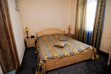 PENSIUNEA LA CUPOLA PENSIUNEA LA CUPOLA