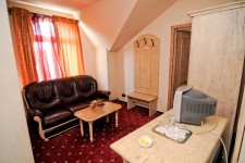 PENSIUNEA LA CUPOLA PENSIUNEA LA CUPOLA