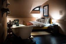 Ratiu House Ratiu House