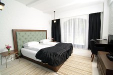 Pensiunea El Quatro Pensiunea El Quatro